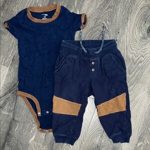 H&M Navy Baby Outfit